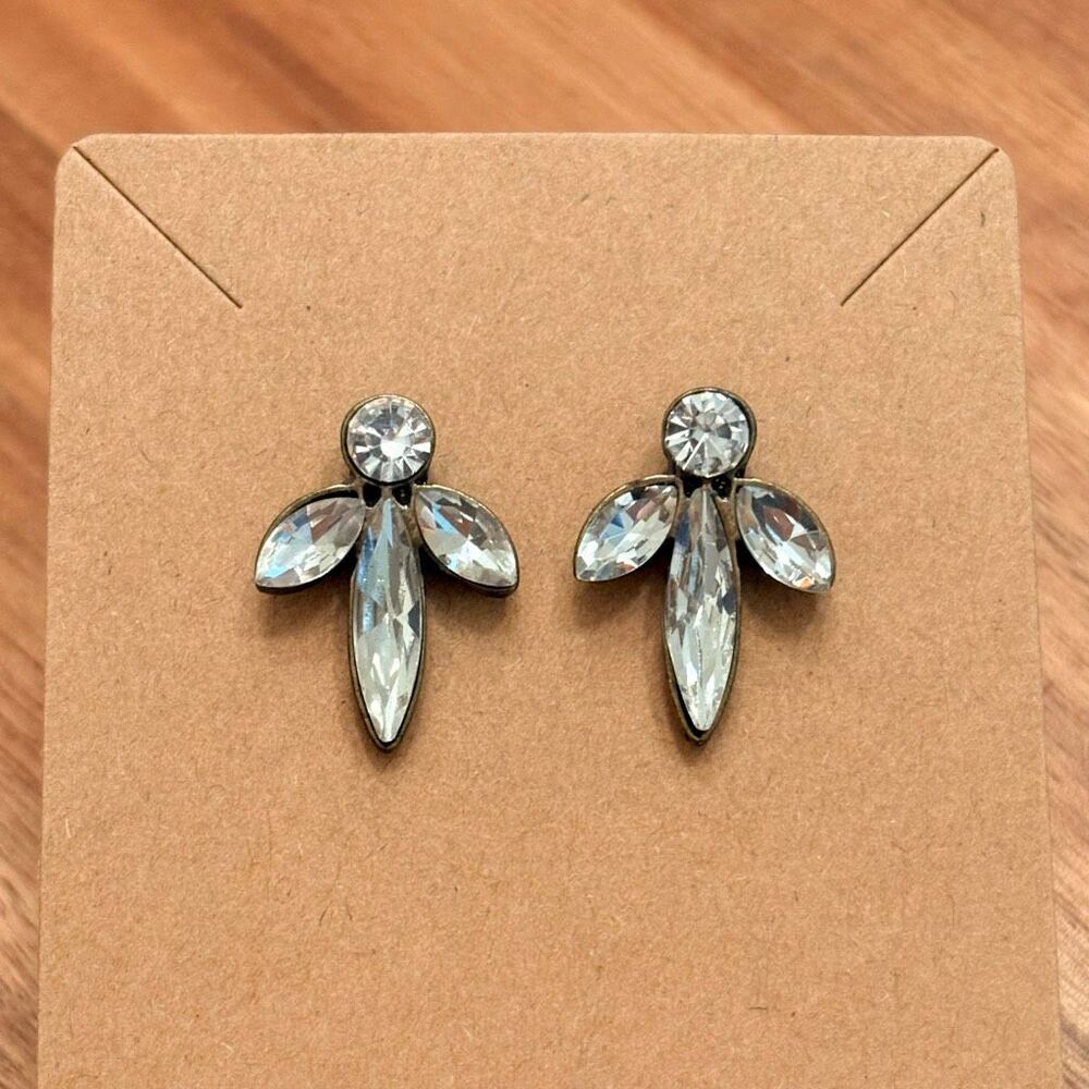 Antique Look Crystal Earrings | 3/4” Length